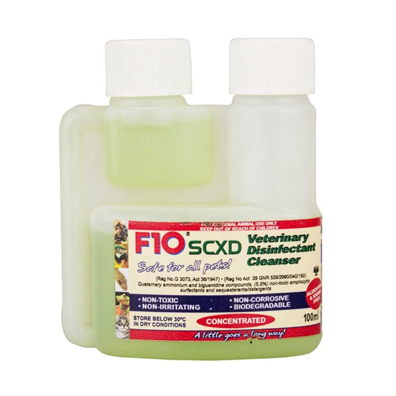 F10SCXD Disinfettante veterinario con detergente concentrato