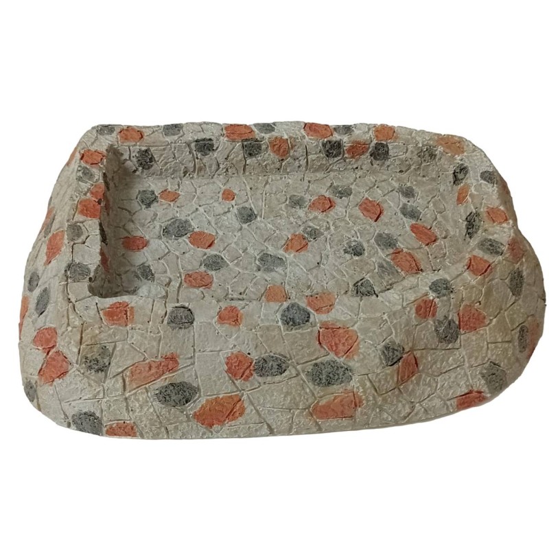 Bowl in fake brown stones